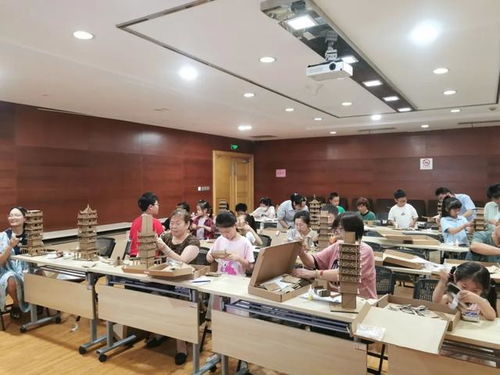 走 去金山這些地方 蹭空調